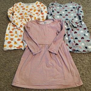 Bundle of toddler play dresses, 5T